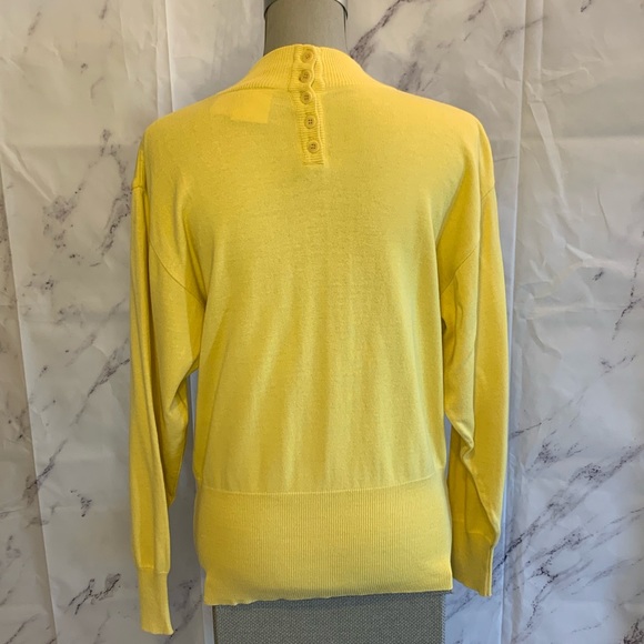 Vintage | Yellow Turtleneck Sweater - Picture 9 of 12